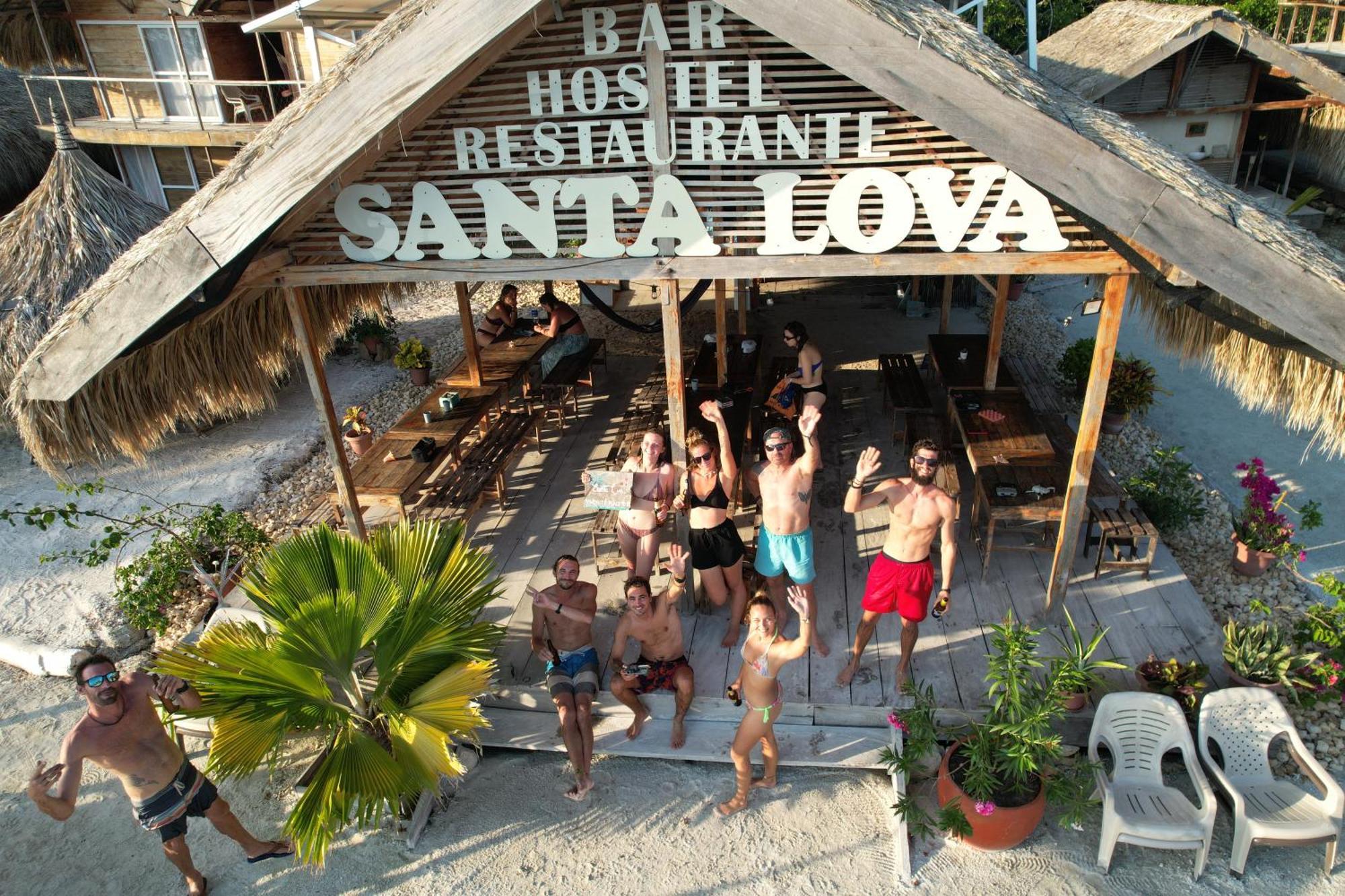 Santa Lova Eco-hostel Tintipan Island Exterior foto